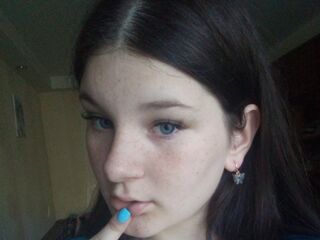 bedroom live cam LoraleeAlfieri