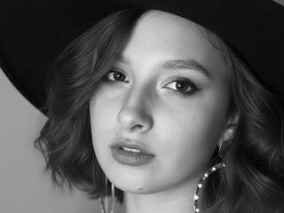 cybersex chatroom LylianRose