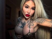 naked cam MadinaPinkman