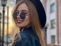 free live cam chat MaiaOshman
