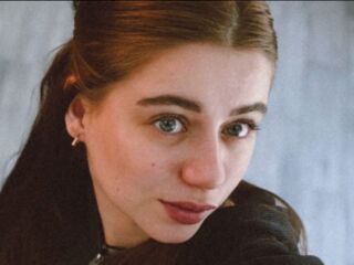 free adult cam MarielaNemec