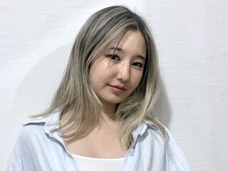 camwhore masturbating with dildo MarilynnHubler
