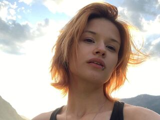 free adult cam NishaRayo