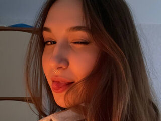 naked cam live RiannaBrown