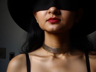 hot naked camgirl RittikaPoddar