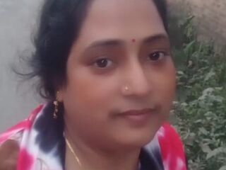 fingering cam whore RiyaSen