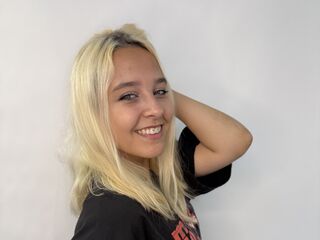 masturbating cam girl RussellGiuliano