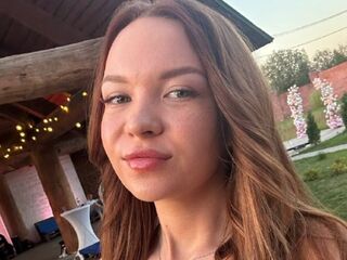 adult video chat room SadeBergum