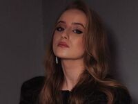 mastubating web cam girl SavinaMinosi