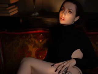 naked camgirl SelenaDergan