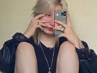 fingering camslut SeritaElawar