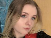 naked cam girl ShannonPomilla