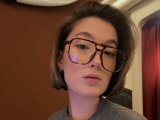 fingering cam girl picture SheilaSweezer