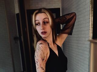 cam girl masturbating with dildo ShoshanaManhardt