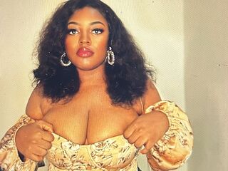 sexy webcamgirl SoniaBurce