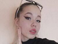 mastubating web cam girl SteffaniePons