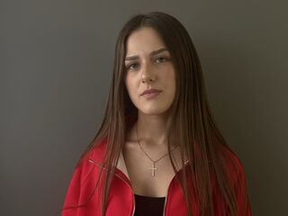 naughty camgirl masturbating with vibrator TovaHeckmann