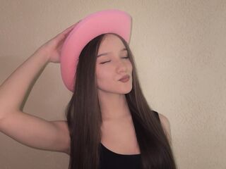 girl sex chat TrinaKanno
