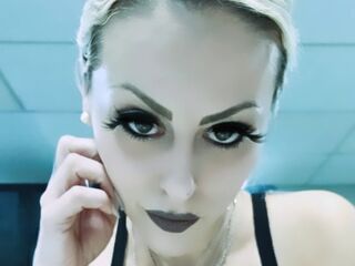 camwhore nude ViktoriaRavena