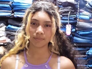 camgirl ZoeFletcher